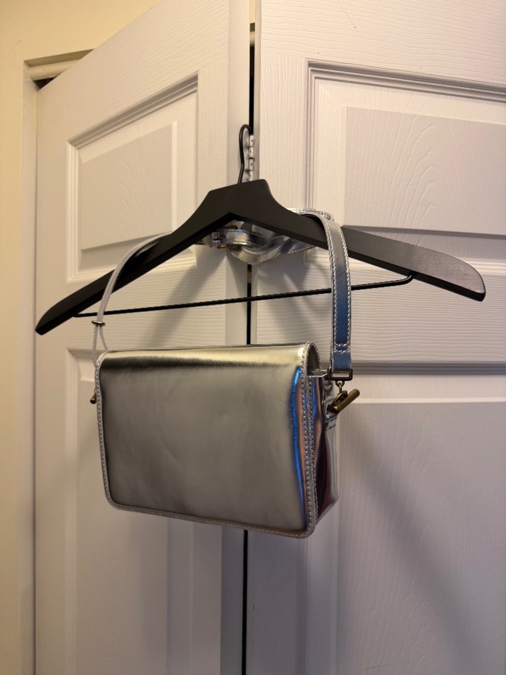 Madewell Toggle Flap Crossbody Bag in Specchio Leather